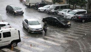 Sivas'ta sağanak etkili oldu 