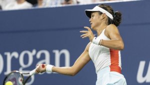 Son şampiyon Raducanu'dan ABD Açık'a erken veda