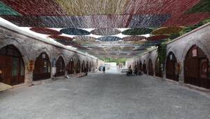 Tarihi Arasta Çarşısı yeni yüzüne kavuştu 