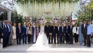 TBMM Başkanı Mustafa Şentop'un mutlu günü