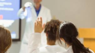 Tıp fakültesi kontenjanları geçtiğimiz 3 yılda 2.695 arttı