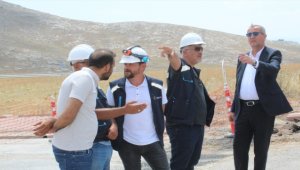 Yunak'ta doğalgaz altyapısı için ilk kazma vuruldu