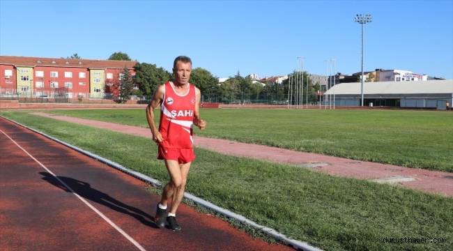 41 yıldır koşan Edirneli master milli atlet, Balkan Şampiyonası'na hazırlanıyor