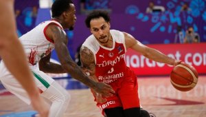 A Milli Basketbol Takımı, Avrupa Şampiyonası'nda 2'de 2 yaptı
