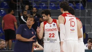 A Milli Basketbol Takımı, Avrupa Şampiyonası'nda çeyrek final için sahaya çıkıyor