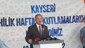AK Parti'li Özhaseki, "Bizim derdimiz kendimiz değil, şahsımız değil, şehrin menfaatleri, milletin menfaatleri"