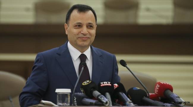 AYM Başkanı Arslan: Arızi birtakım aksaklıklar dışında Anayasa Mahkemesinin kararları uygulanmaktadır