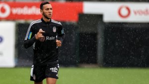 Beşiktaşlı futbolcu Josef de Souza, PFDK'ye sevk edildi