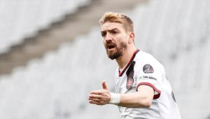 Caner Erkin'den Hamit Altıntop'a tepki