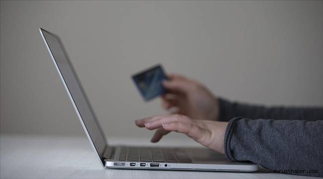 e-ticaret sitelerinde okul hareketliliği yaşanıyor