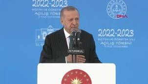 Erdoğan'dan 'ders kitabı' çıkışı: Eskiden kırtasiye kuyruklarında beklerdik