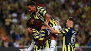 Fenerbahçe, milli araya moralli girdi