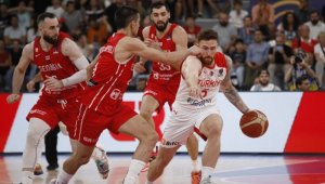 FIBA, Türkiye'nin kural hatası itirazını reddetti