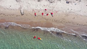 Göçmenlerin yaşadığı dramın simgesi Alan bebeğin acısı yüreklerdeki tazeliğini koruyor 