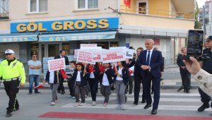 Gölbaşı'nda "Yayalara Öncelik Duruşu, Hayata Saygı Duruşu" etkinliği yapıldı
