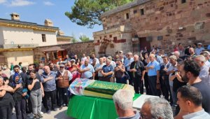 Hacı Bektaş Veli Dergah Vakfı Genel Başkanı Ulusoy'un vefat eden annesinin cenazesi defnedildi