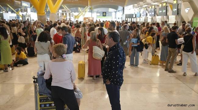 İspanya'da kötü hava şartları 1 can aldı, 671 uçuş iptal edildi