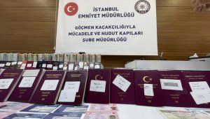 İstanbul'da casusluk, sahtecilik ve göçmen kaçakçılığı operasyonunda 4 zanlı tutuklandı
