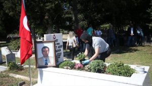 'İyilik yolu'nda şehit düşen Kızılay personelinin acısı tazeliğini koruyor