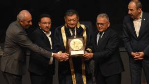 Kayseri'de Yılın ahisi şed kuşandı