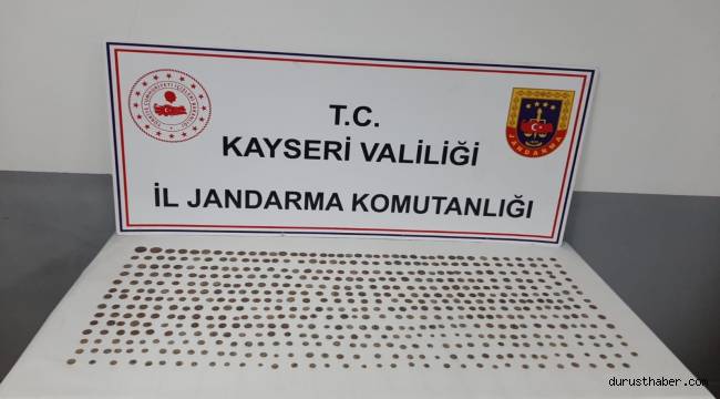 Kayseri'de tarihi nitelikte olduğu değerlendirilen 550 sikke ele geçirildi