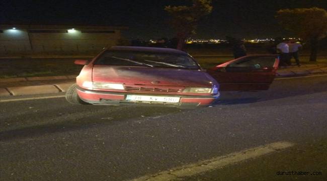 Kayseri'de yolcu otobüsü ile çarpışan otomobildeki 5 kişi yaralandı