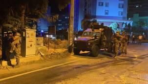 Mersin'de polisevine silahlı saldırı: 1 polis memuru şehit 4 yaralı