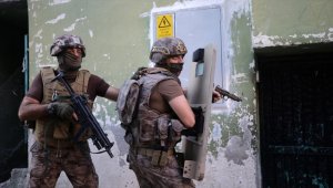 Mersin'de 10 DEAŞ şüphelisinin yakalanmasına yönelik operasyon başlatıldı