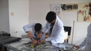 Mesleki ve teknik ortaöğretim kurumlarından ekonomiye 1 milyar 75 milyon liralık katkı