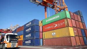 Navlun fiyatları, tedarik zinciri sorunlarının hafiflemesiyle bu yıl yüzde 50'den fazla düştü