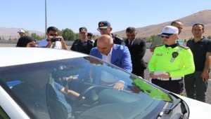 Niğde Valisi Koç, Karayolları Trafik Güvenliği farkındalık etkinliğine katıldı