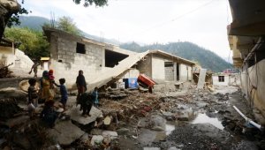 Pakistan'da muson yağmurları sebebiyle ölenlerin sayısı 1606'ya çıktı