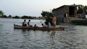 Pakistan'daki sellerin ülkeye maliyeti 10-12,5 milyar dolar 