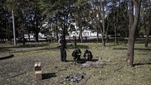 Rus güçlerinin Ukrayna'nın Harkiv şehrine roketli saldırılarında 2 kişi öldü