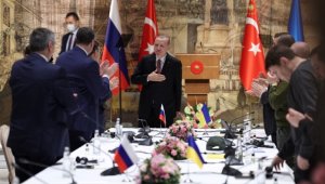 Rusya-Ukrayna savaşında Türkiye'nin barışa yönelik çabaları kitaplaştırıldı