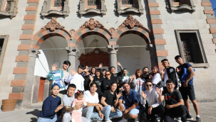 Sirk akrobatlarına tarihi Talas turu