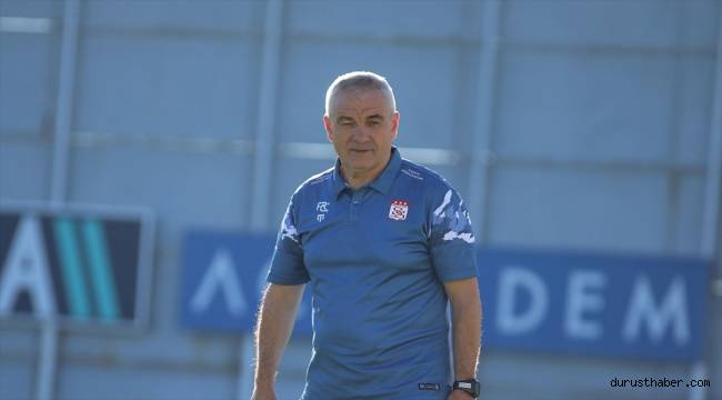Sivasspor Teknik Direktörü Rıza Çalımbay'dan 'fikstür' tepkisi