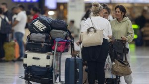 Türkiye'nin turizm cennetlerine ilgi havalimanı yolcu sayılarına yansıdı