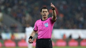 UEFA, Halil Umut Meler'i Romanya-Bosna Hersek maçında görevlendirdi