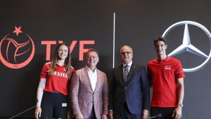 Voleybolda milli takımlar ana sponsoru Mercedes-Benz