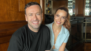 Annem derki; “Sen Ünlülerin Ünlüsüsün”, Çalıştığım Bir Sanatçı Önümü Kesti!