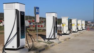 Bolu'da Trugo'ya özel üretilen şarj cihazları kuruluyor