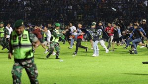 Endonezya'daki stadyum trajedisinin kurbanları için UEFA maçlarından önce saygı duruşunda bulunulacak