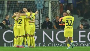 Inter, Fiorentina'yı son dakika golüyle mağlup etti