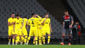 İstanbulspor, VavaCars Fatih Karagümrük'ü yendi