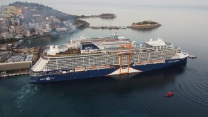 Kuşadası'nda kruvaziyer hareketliliği devam ediyor