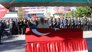 Piyade Uzman Çavuş Cemil Yavaş memleketi Isparta'da son yolculuğuna uğurlandı 