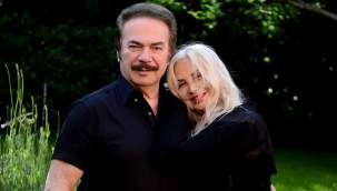 Sosyal medyada olay oldu: Sevim Emre'nin Instagram filtresinden Arda Turan da nasibini aldı