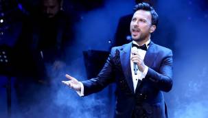 Tarkan 50 yaşında! Megastar'dan doğum gününü kutlayanlara video mesaj