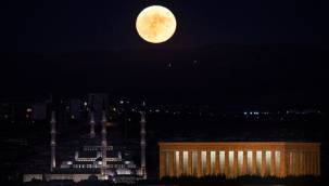 Ay tutulması ne zaman, saat kaçta? 2022 8 Kasım ay tutulması saati